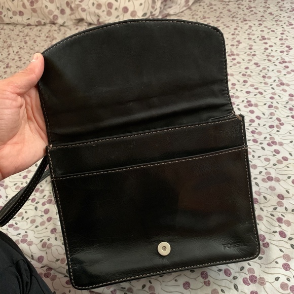 Fossil genuine black leather crossbody - Picture 5 of 12
